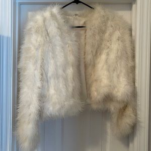 Cropped white goose feather jacket